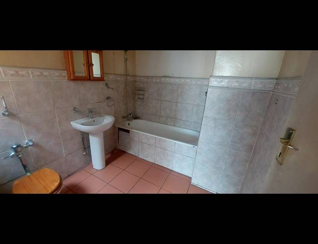 3 BEDROOM HOUSE FOR SALE IN PROCLAMATION HILL